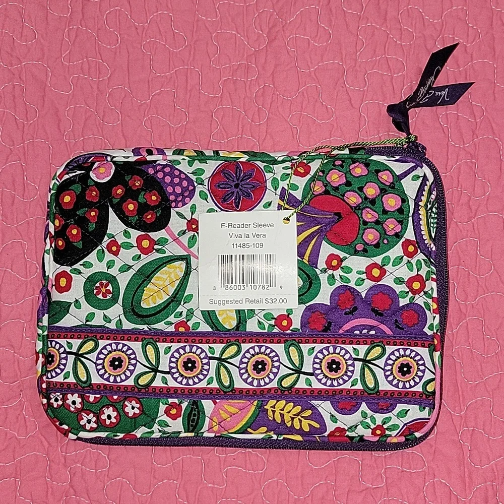 NWT Vera Bradley E-reader Case - Viva LA Vera - Picture 2 of 3